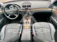 2009 Mercedes Benz E 200