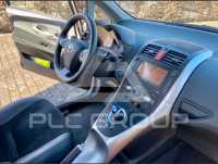 2011 Toyota AURIS