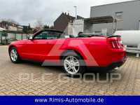 2011 Ford MUSTANG