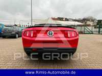 2011 Ford MUSTANG