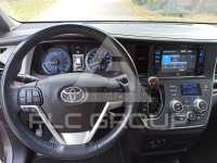 2016 Toyota SIENNA