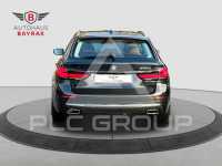 2021 BMW 520