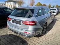 2021 Mercedes Benz E 220