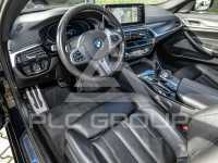 2022 BMW 530