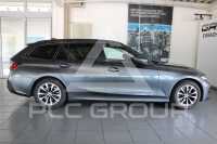 2022 BMW 320
