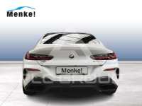 2022 BMW M8