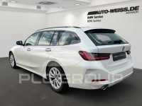2022 BMW 318