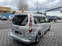 2022 Ford Tourneo