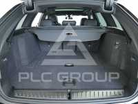 2023 BMW 520