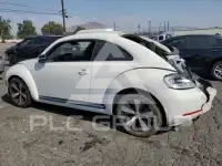 2012 Volkswagen BEETLE photo