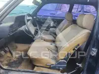 1981 BMW 330 фото