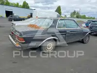 1982 Mercedes Benz E 300 фото