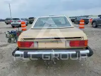 1982 Mercedes Benz 380 photo