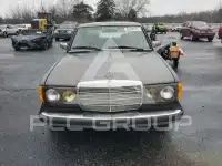 1983 Mercedes Benz E 300 фото
