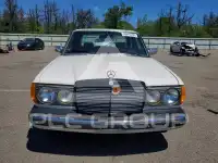 1983 Mercedes Benz 240 фото