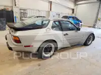 1984 Porsche 944 фото