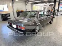 1985 Mercedes Benz E 300 photo