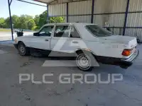 1985 Mercedes Benz 500 фото