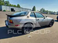 1985 Porsche 944 photo