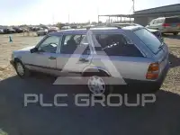1987 Mercedes Benz E 300 photo