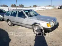 1987 Mercedes Benz E 300 photo