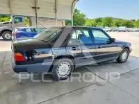 1987 Mercedes Benz E 300 фото