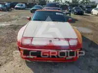 1987 Porsche 944 photo