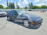 1987 Porsche 944 photo
