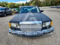 1988 Mercedes Benz E 300 photo