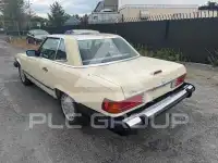 1988 Mercedes Benz 560 photo