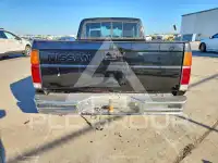 1989 Nissan Navara фото