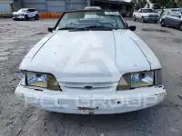 1989 Ford MUSTANG фото