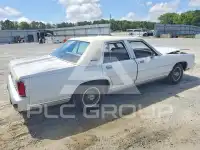 1989 Ford CROWN фото