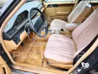 1990 Mercedes Benz E 300 фото
