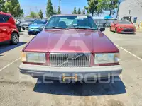 1990 Volvo 740 photo