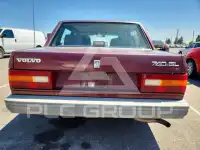 1990 Volvo 740 photo