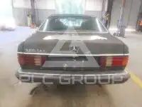 1991 Mercedes Benz 560 photo