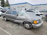 1991 Mercedes Benz 560 photo