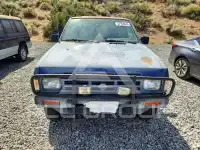1992 Nissan Navara photo