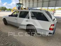 1992 Mercedes Benz E 300 фото