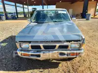 1993 Nissan TITAN фото