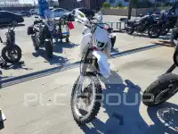 1993 Honda CRF photo
