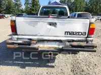 1993 Mazda B2600 фото