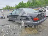 1993 Mercedes Benz E 300 фото