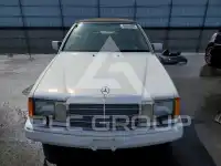 1993 Mercedes Benz E 300 фото