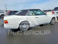 1993 Mercedes Benz E 300 фото