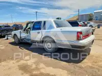 1994 Lincoln Town фото