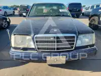 1994 Mercedes Benz E-Class photo