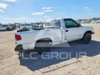 1995 Chevrolet S10 фото