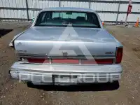 1995 Lincoln Town фото